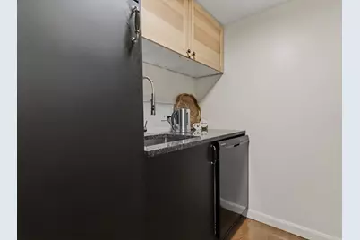 390 Broadway #L2, Somerville, MA 02145 - Photo 18