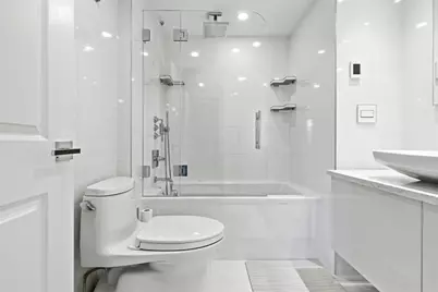 250 Hammond Pond Pkwy #716S, Newton, MA 02467 - Photo 18