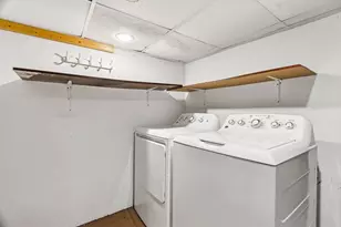 318 High St, Lowell, MA 01852 - Photo 38
