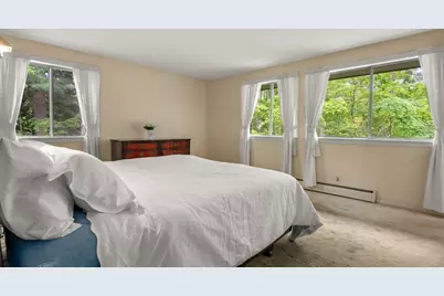 26 Arrowhead Rd, Weston, MA 02493 - Photo 12