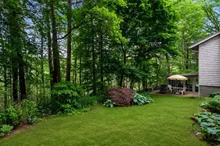 26 Arrowhead Rd, Weston, MA 02493 - Photo 2