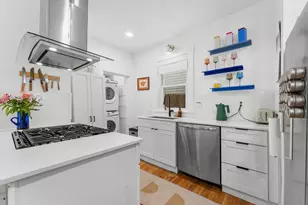 70 Saint Rose, Boston, MA 02131 - Photo 4