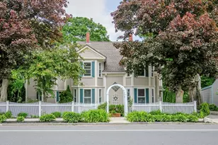 438 Merrimac St, Newburyport, MA 01950 - Photo 2