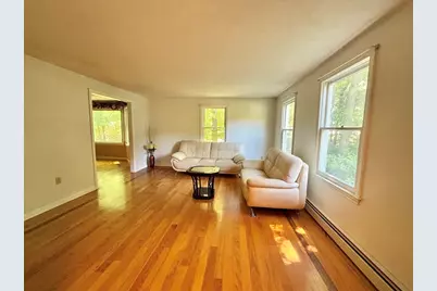 11 Quail Run, Bellingham, MA 02019 - Photo 4