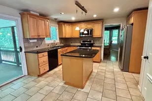 11 Quail Run, Bellingham, MA 02019 - Photo 6
