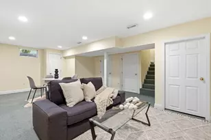 34 Pine St, Newton, MA 02456 - Photo 30