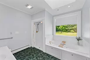 56 Malden St, West Boylston, MA 01583 - Photo 16