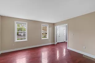 85 Pine St, Franklin, MA 02038 - Photo 10
