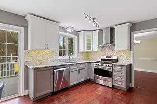 85 Pine St, Franklin, MA 02038 - Photo 4