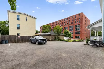33 Warren St, Peabody, MA 01960 - Photo 34