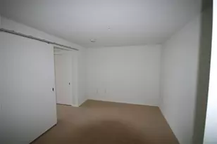 2 Earhart, Cambridge, MA 02141 - Photo 6