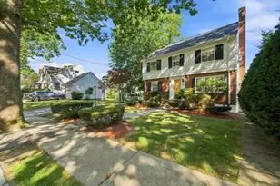 8 Carlson Cir, Boston, MA 02132 - Photo 2