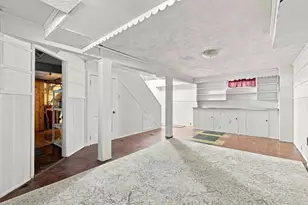 8 Carlson Cir, Boston, MA 02132 - Photo 10