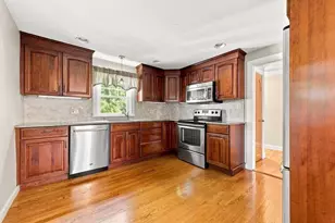8 Carlson Cir, Boston, MA 02132 - Photo 6