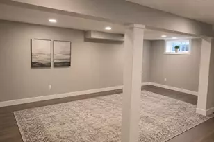 8 Carlson Cir, Boston, MA 02132 - Photo 4
