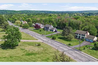 31 Fox Run Rd, Bellingham, MA 02019 - Photo 40