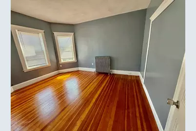 28 Haslet St, Boston, MA 02131 - Photo 4