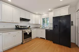 11 Eleanor St, Dedham, MA 02026 - Photo 8
