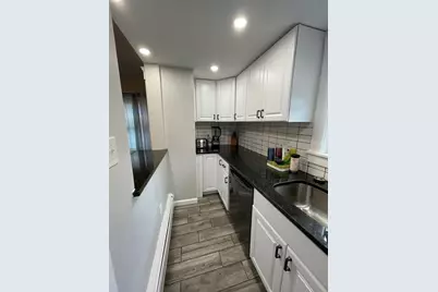 9 Thayer Street, Worcester, MA 01603 - Photo 2