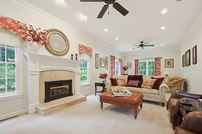 8 Douglas Dr, Mansfield, MA 02048 - Photo 12