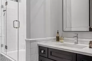 795 E 4th St, Boston, MA 02127 - Photo 24