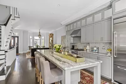 795 E 4th St, Boston, MA 02127 - Photo 6