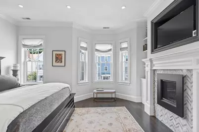 795 E 4th St, Boston, MA 02127 - Photo 12
