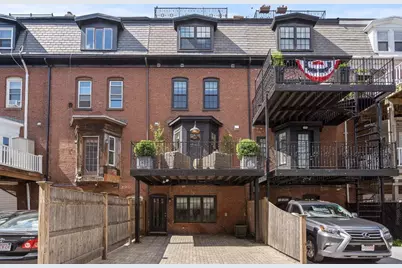 795 E 4th St, Boston, MA 02127 - Photo 38