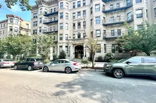 64 Charlesgate E, Boston, MA 02215 - Photo 10