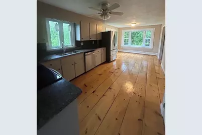 17 Bandy Ln, Milford, MA 01757 - Photo 8