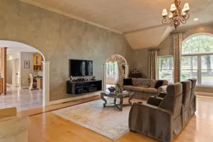 211 Saddle Hill Rd, Hopkinton, MA 01748 - Photo 12