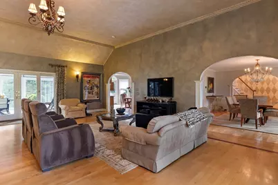 211 Saddle Hill Road, Hopkinton, MA 01748 - Photo 10