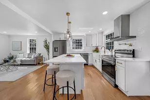 87 School St, Hanover, MA 02339 - Photo 8