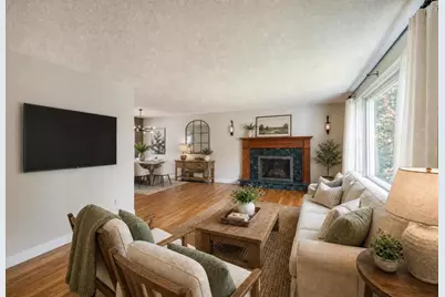 7 Banbury Dr., Westford, MA 01886 - Photo 2