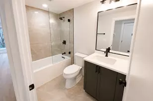 300 Somerville Ave, Somerville, MA 02143 - Photo 14