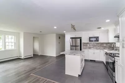 22 Wethersfield Rd, Natick, MA 01760 - Photo 4