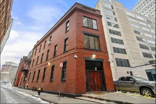19 Stanhope St, Boston, MA 02116 - Photo 1