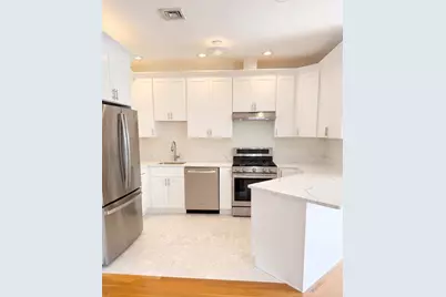 118 Trowbridge St #6, Cambridge, MA 02138 - Photo 2