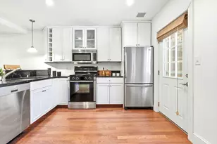 15 Belmont St, Boston, MA 02129 - Photo 8