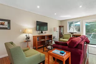 303 Lakeshore Dr, Marlborough, MA 01752 - Photo 16
