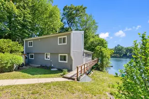 303 Lakeshore Dr, Marlborough, MA 01752 - Photo 2