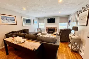 1 B Greystone Ln, Rockport, MA 01966 - Photo 4