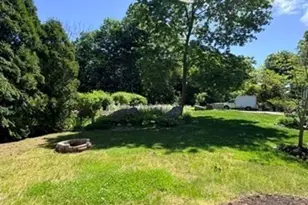 1 B Greystone Ln, Rockport, MA 01966 - Photo 2