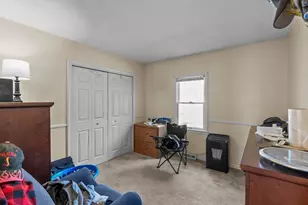 133 S Main St, Berkley, MA 02779 - Photo 16