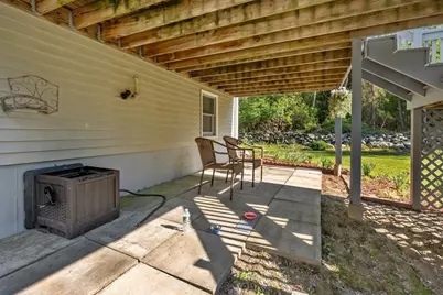 133 S Main St, Berkley, MA 02779 - Photo 22