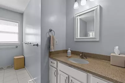 133 S Main St, Berkley, MA 02779 - Photo 14