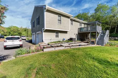 133 S Main St, Berkley, MA 02779 - Photo 24