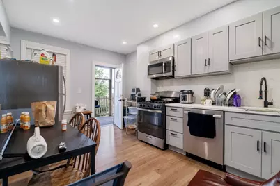 46 Saxton St, Boston, MA 02125 - Photo 12