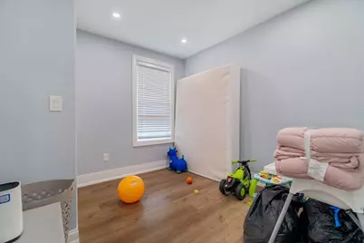 46 Saxton St, Boston, MA 02125 - Photo 14