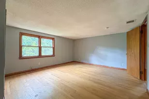 32 Margerie St, Westfield, MA 01085 - Photo 32